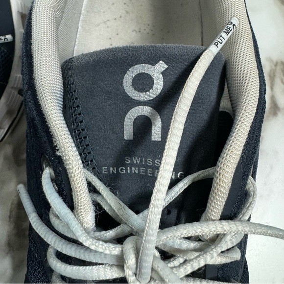 On Cloud 5 Athletic Lifestyle Navy Blue Lightweight Men’s Running Shoes, Size 10 - Picture 9 of 13